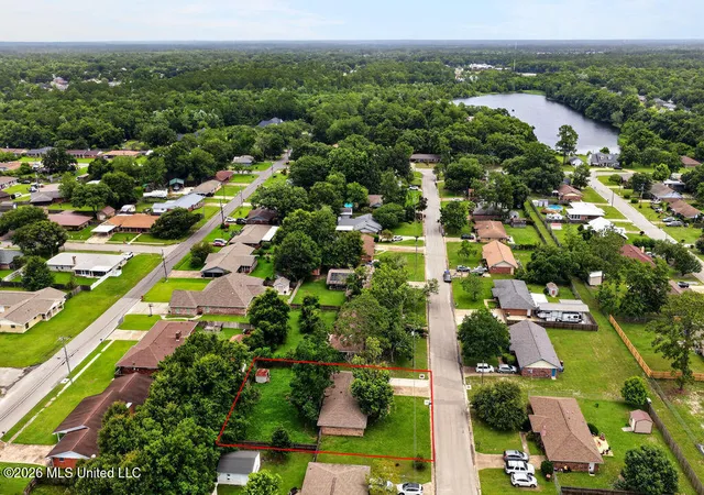 Homes for sale in Long Beach, MS | 305 Joyce Ave, Long Beach, MS 39560 | MLS# 4153263