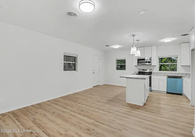 Photo 4 of Single family home for sale at 11433 Klein Rd, Gulfport, MS 39503 | MLS# 4153308 | Listing updated on 2026-07-29