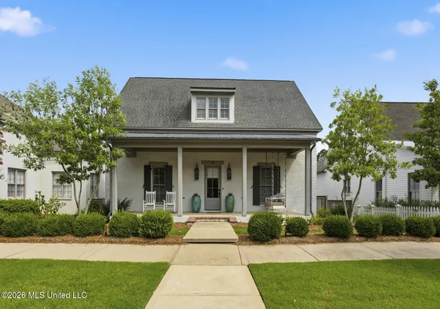 Homes for sale in Madison, MS | 157 N Natchez Dr, Madison, MS 39110 | MLS# 4153315