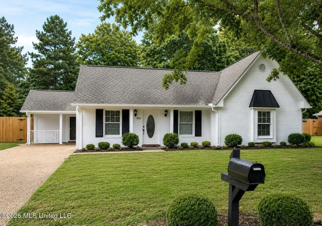 Homes for sale in Flowood, MS | 517 E Olympic Dr, Flowood, MS 39232 | MLS# 4153318