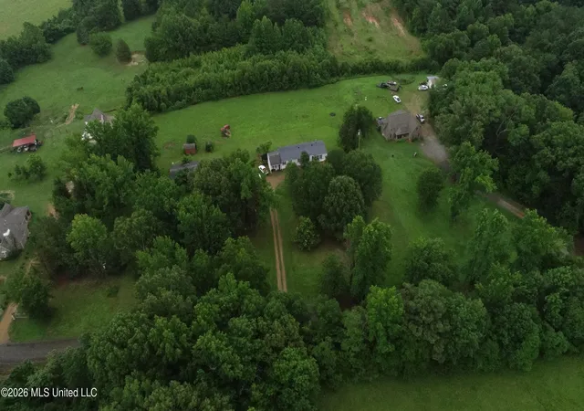 Homes for sale in Coldwater, MS | 1010 Barr Rd, Coldwater, MS 38618 | MLS# 4153294