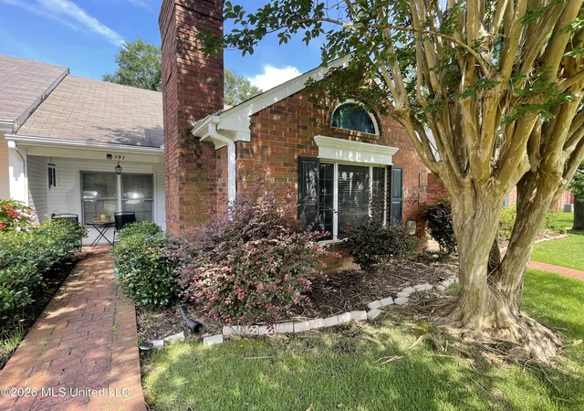 Homes for sale in Brookhaven, MS | 393 Edenbrook Dr, Brookhaven, MS 39601 | MLS# 4153634