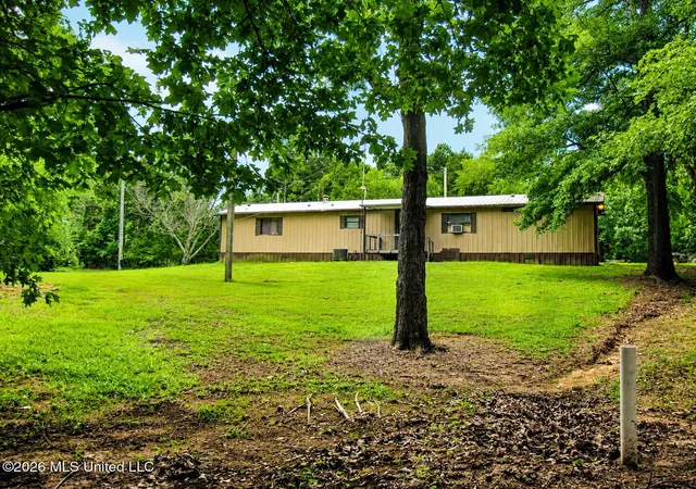 Homes for sale in Byhalia, MS | 12625 Byhalia Rd, Byhalia, MS 38611 | MLS# 4153325