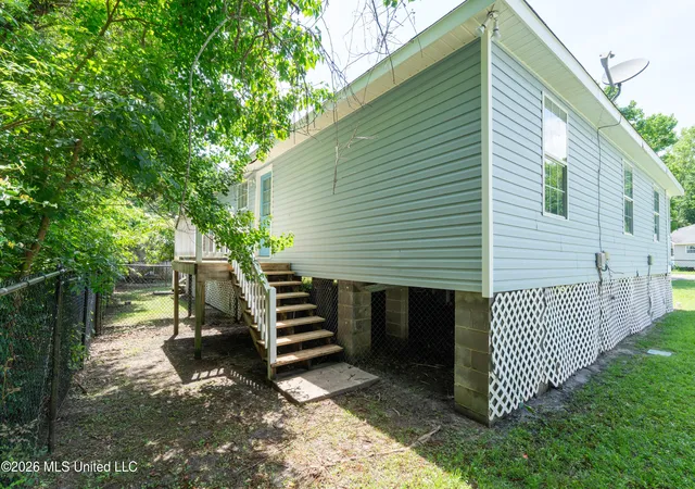 Homes for sale in Long Beach, MS | 20029 Sunshine Dr, Long Beach, MS 39560 | MLS# 4154414