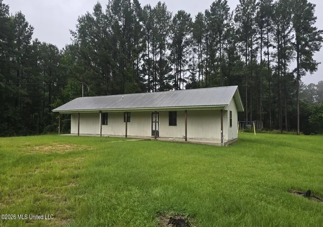 Homes for sale in Meadville, MS | 440 Berrytown Cir, Meadville, MS 39653 | MLS# 4153334