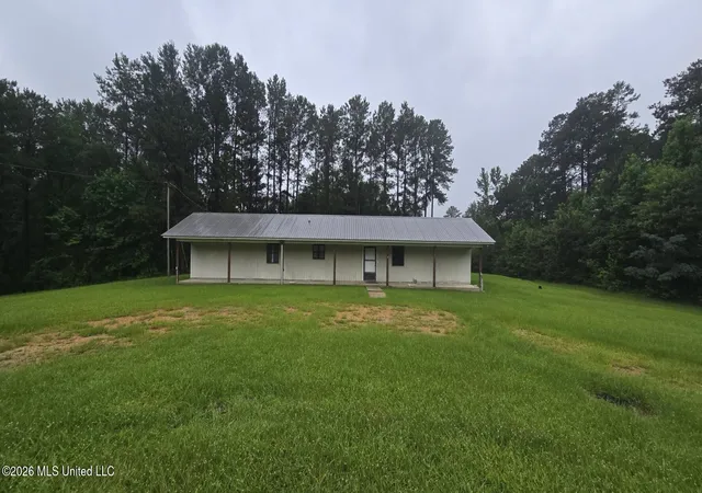 Homes for sale in Meadville, MS | 440 Berrytown Cir, Meadville, MS 39653 | MLS# 4153334