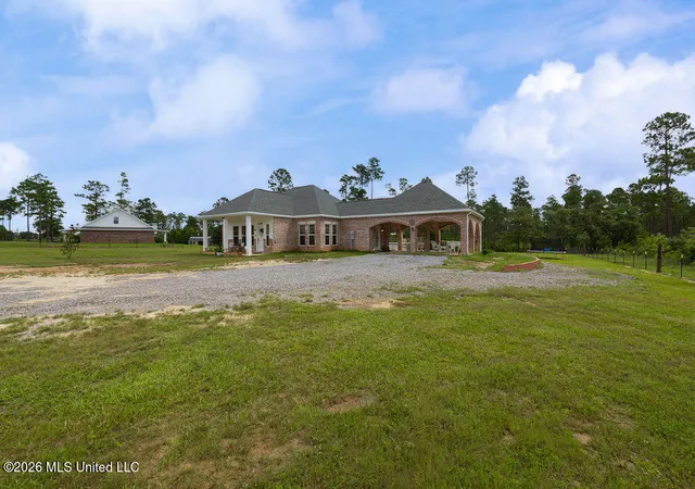 Homes for sale in Kiln, MS | 22190 Road 357, Kiln, MS 39556 | MLS# 4153761