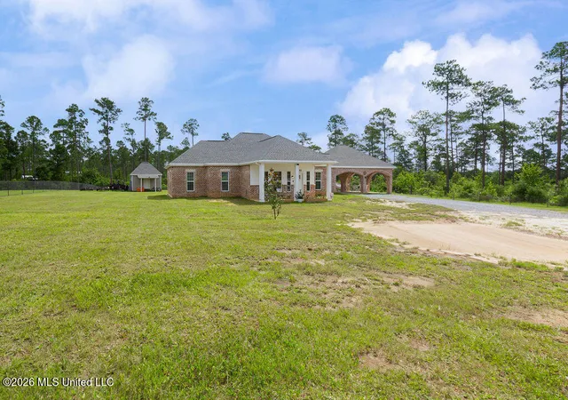 Homes for sale in Kiln, MS | 22190 Road 357, Kiln, MS 39556 | MLS# 4153761