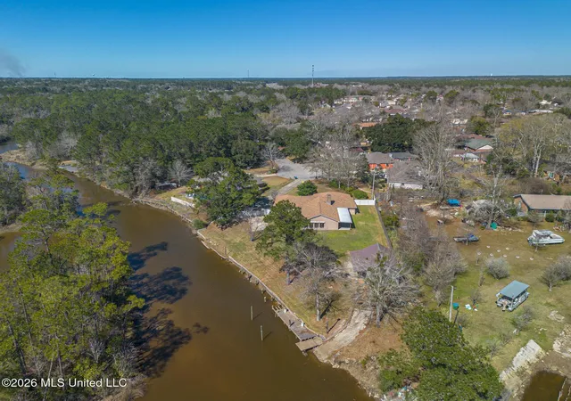 Photo 2 of Single family home for sale at 11201 Creek Dr, Gulfport, MS 39503 | MLS# 4153597 | Listing updated on 2026-09-02
