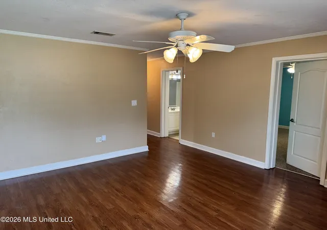 Photo 2 of Single family home for sale at 1916 S Twin Pine Dr, Pearl, MS 39208 | MLS# 4153375 | Listing updated on 2026-09-04