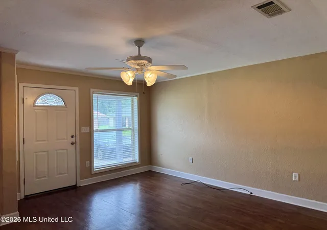 Photo 3 of Single family home for sale at 1916 S Twin Pine Dr, Pearl, MS 39208 | MLS# 4153375 | Listing updated on 2026-09-04
