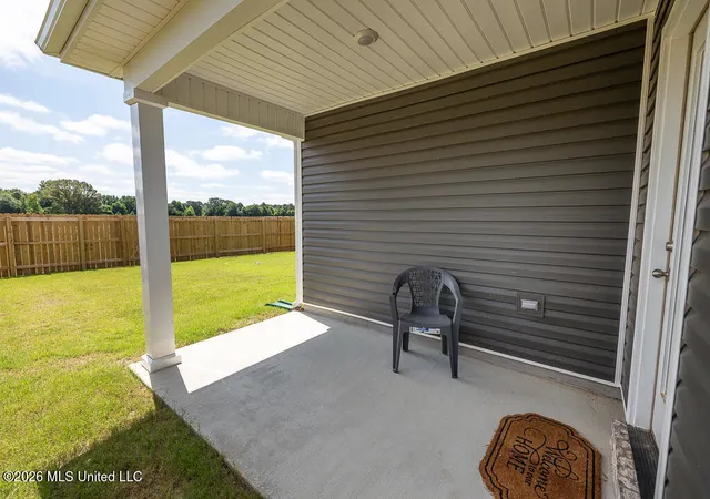Homes for sale in Byhalia, MS | 66 Sealy Dr, Byhalia, MS 38611 | MLS# 4153846