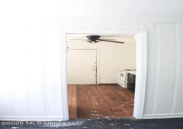 2nd image of 913 Lanier Ave, Jackson, MS 39203 | MLS# 4153432