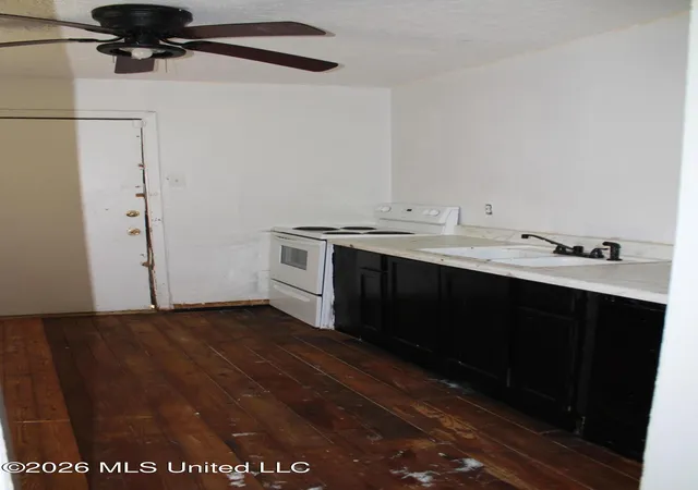 3rd image of 913 Lanier Ave, Jackson, MS 39203 | MLS# 4153432