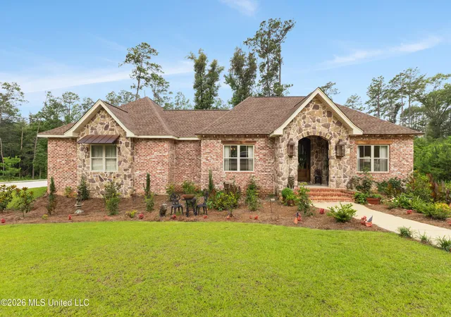 Homes for sale in Sumrall, MS | 14 Spring Lake Dr, Sumrall, MS 39482 | MLS# 4153438