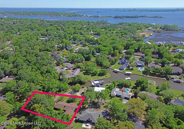Photo 3 of Sale Pending at 13908 Cerro Verde Dr, Ocean Springs, MS 39564 | MLS# 4153444 | Listing updated on 2026-09-15