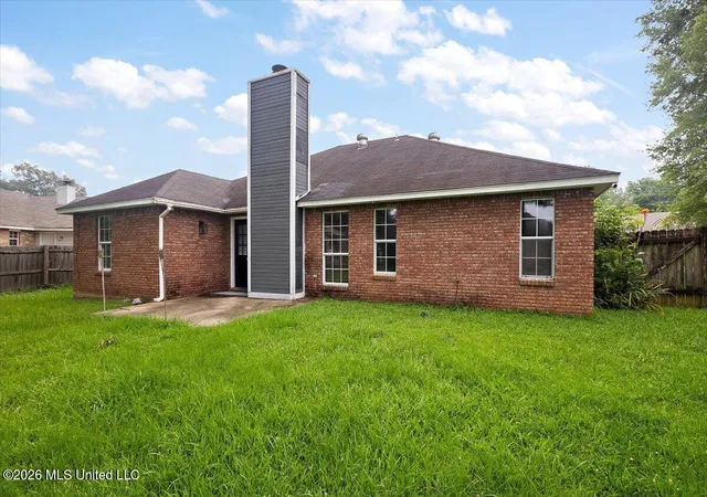 Homes for sale in Byram, MS | 415 Riverbend Dr, Byram, MS 39272 | MLS# 4153491