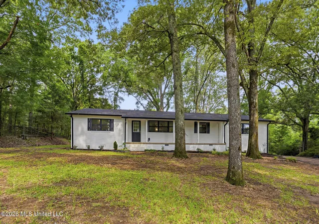 Homes for sale in Utica, MS | 10917 Hwy 27, Utica, MS 39175 | MLS# 4153473