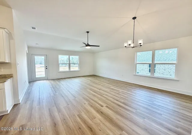 4th image of 14168 Hartland Dr, Gulfport, MS 39503 | MLS# 4153489