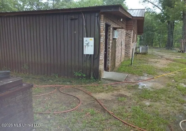 Homes for sale in Lucedale, MS | 166 W Wilkerson Ferry Rd, Lucedale, MS 39452 | MLS# 4153560
