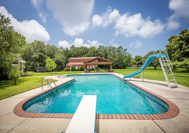 Photo 3 of Single family home for sale at 2901 Hamill Farm Rd, Ocean Springs, MS 39564 | MLS# 4153670 | Listing updated on 2026-07-28