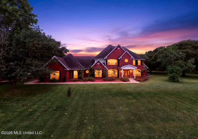 Photo 2 of Single family home for sale at 2901 Hamill Farm Rd, Ocean Springs, MS 39564 | MLS# 4153670 | Listing updated on 2026-07-28