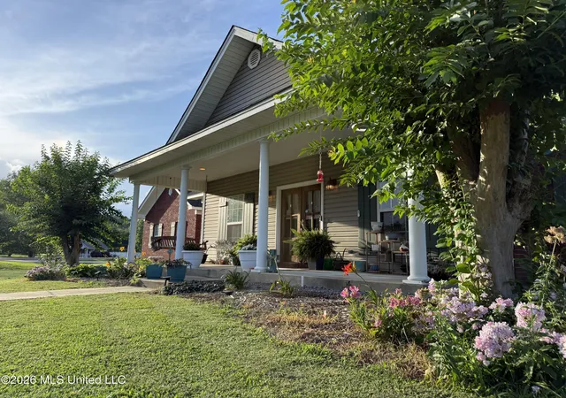 Homes for sale in Winona, MS | 11 Rolling Green Cir, Winona, MS 38967 | MLS# 4153563