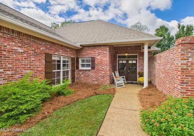2nd image of 207 Geneva Blvd, Madison, MS 39110 | MLS# 4153538