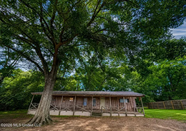 Homes for sale in Magee, MS | 801 Goodwater Rd, Magee, MS 39111 | MLS# 4153557
