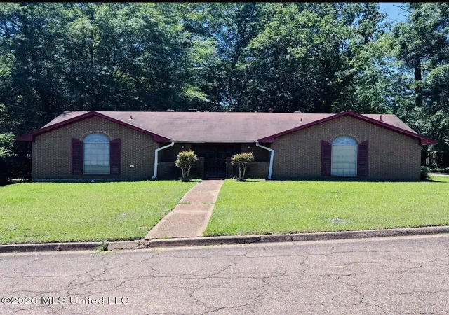 Photo 1 of Single family home for sale at 1225 Dardanelle Dr, Jackson, MS 39204 | MLS# 4153607 | Listing updated on 2026-06-22
