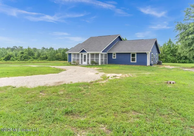 Homes for sale in Perkinston, MS | 83 Walker Cemetery Rd, Perkinston, MS 39573 | MLS# 4153757