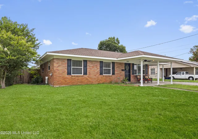 Photo 2 of Single family home for sale at 2213 Swetman Blvd, Gulfport, MS 39507 | MLS# 4155849 | Listing updated on 2026-07-17