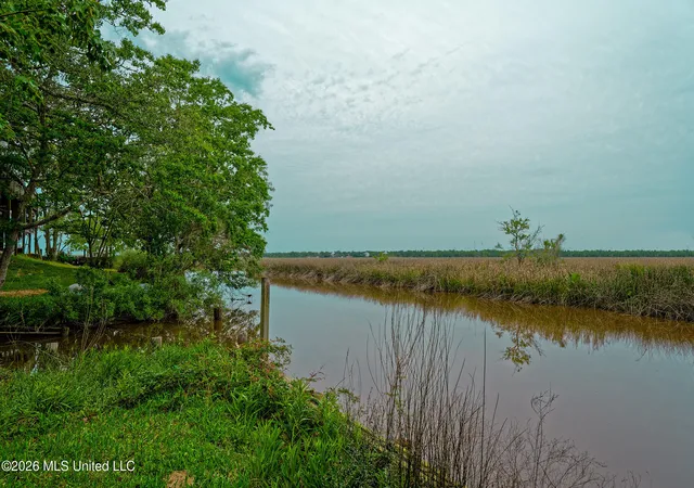 4th image of 5190 Mcclellen Dr, Pass Christian, MS 39571 | MLS# 4153617