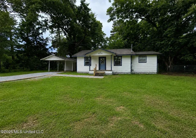 Homes for sale in Hattiesburg, MS | 2208 Glendale Ave, Hattiesburg, MS 39401 | MLS# 4153611