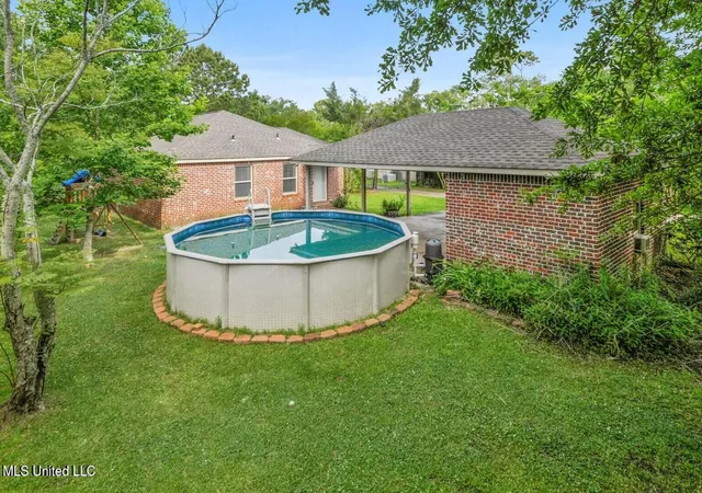 32nd image of 934 Cleveland Ave, Gulfport, MS 39507 | MLS# 4153646