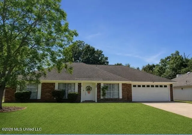 Photo 2 of Single family home for sale at 325 Westview Dr, Biloxi, MS 39531 | MLS# 4153664 | Listing updated on 2026-09-10