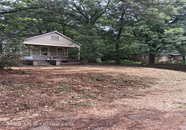 Homes for sale in Jackson, MS | 542 Road Of Remembrance, Jackson, MS 39209 | MLS# 4153660