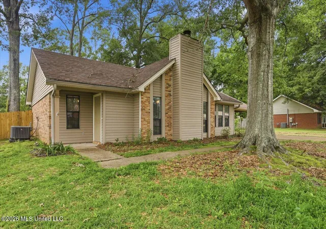 Homes for sale in Florence, MS | 1281 Steens Creek Dr, Florence, MS 39073 | MLS# 4153737