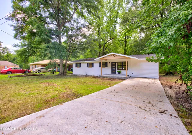 3rd image of 839 Herrin Dr, Picayune, MS 39466 | MLS# 4153697