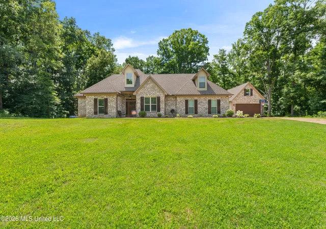 Homes for sale in Byhalia, MS | 201 Polo Run, Byhalia, MS 38611 | MLS# 4153826