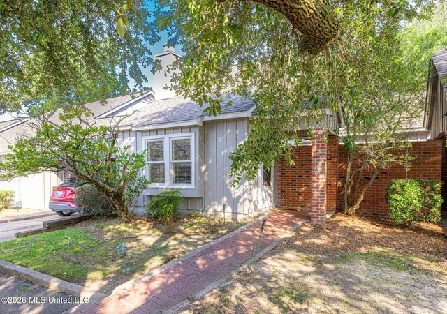 1st image of 107 River Pl 1, Jackson, MS 39211 | MLS# 4154127