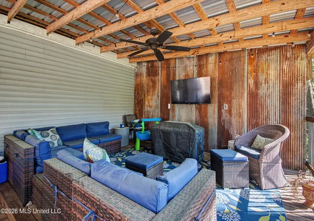Photo 3 of Single family home for sale at 3919 Pinewood Dr, Jackson, MS 39211 | MLS# 4153706 | Listing updated on 2026-09-11