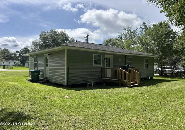 Homes for sale in Gulfport, MS | 12081 Mccandliss Dr, Gulfport, MS 39503 | MLS# 4153716