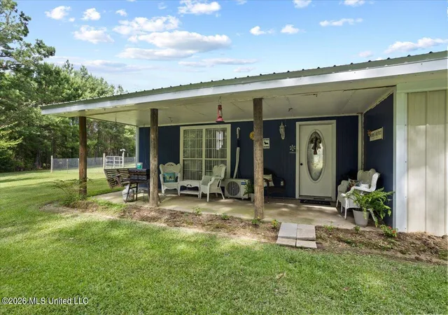 Homes for sale in Wiggins, MS | 66 Bell Rd, Wiggins, MS 39577 | MLS# 4153756