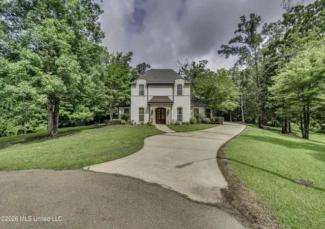 Photo 1 of Single family home for sale at 270 Evergreen Dr, Brandon, MS 39042 | MLS# 4153786 | Listing updated on 2026-06-24