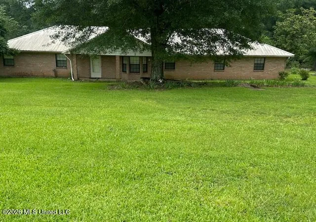 Homes for sale in Byram, MS | 2723 Davis Rd, Byram, MS 39170 | MLS# 4153772