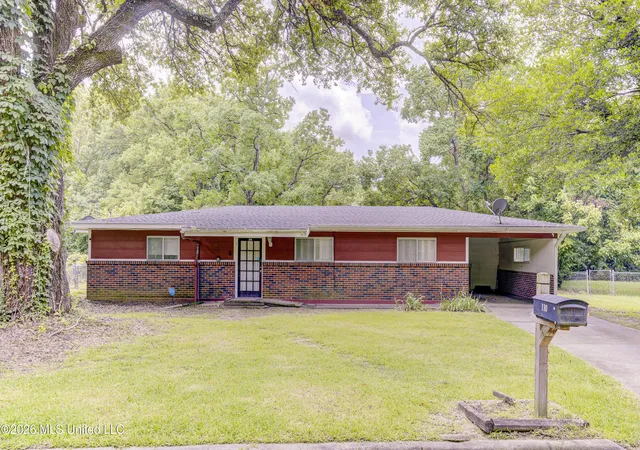 Homes for sale in Vicksburg, MS | 110 Hillside Cir, Vicksburg, MS 39180 | MLS# 4154354