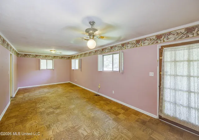 Homes for sale in Vicksburg, MS | 110 Hillside Cir, Vicksburg, MS 39180 | MLS# 4154354