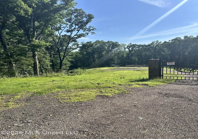 Homes for sale in Sardis, MS | 130 Kimes Cvs, Sardis, MS 38666 | MLS# 4154100