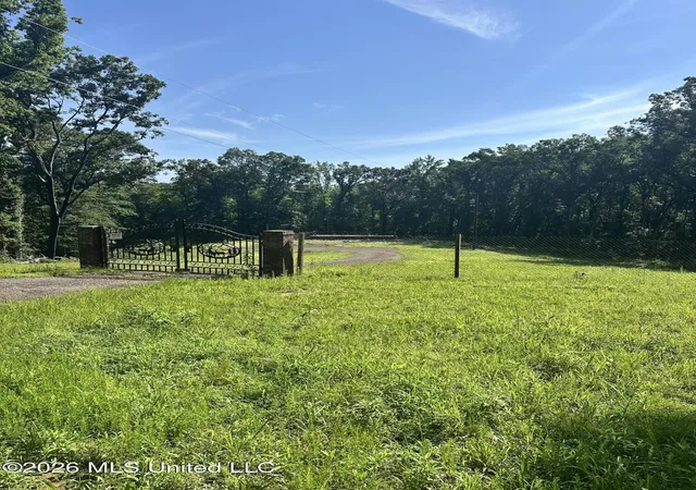 Homes for sale in Sardis, MS | 130 Kimes Cvs, Sardis, MS 38666 | MLS# 4154100